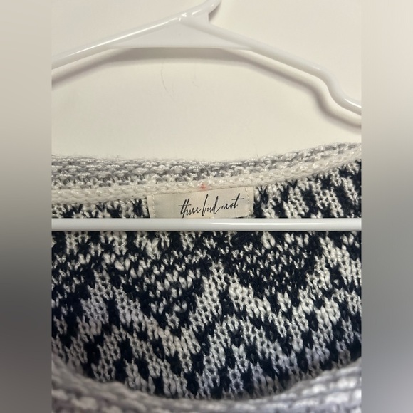 small gray and tan three bird nest poncho! - Picture 3 of 3